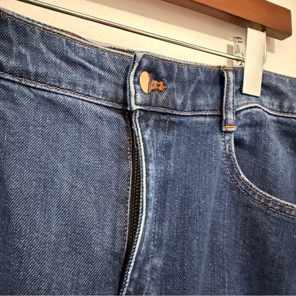 Talbots Trouser Jean Wide Leg High Waist Medium Wash Stretch Size 10 - Picture 6 of 9